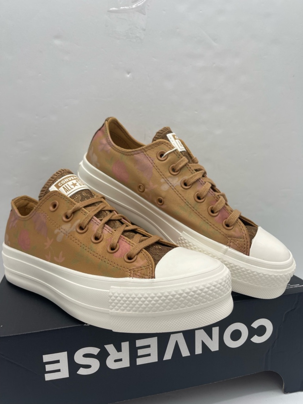 Converse CTAS Lift Ox Platform Sneakers Incensed Egret Grounded A17486F Low Top - Picture 2 of 16